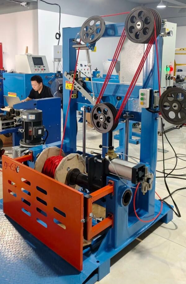 QP630 Active pay off machine for  Cable Re-reeling – Bild 3